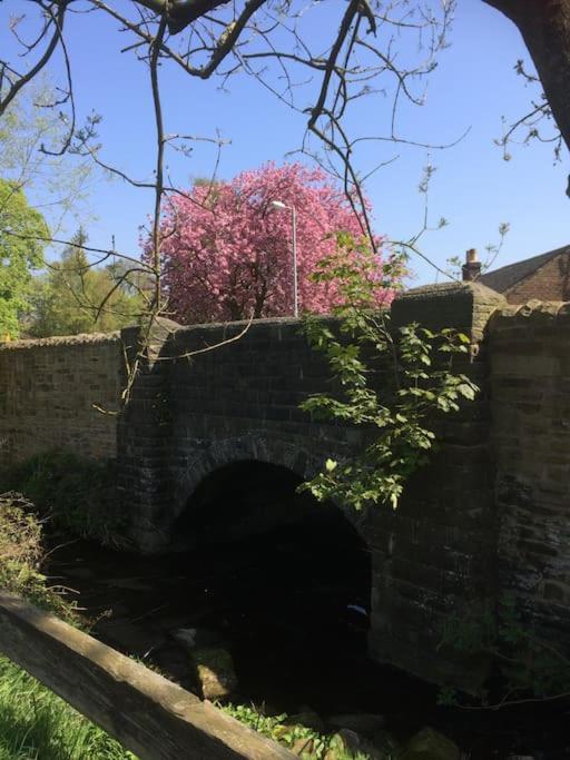 1800 Period Grade 2 Listed Cottage Addingham Dış mekan fotoğraf