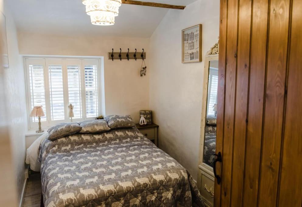 1800 Period Grade 2 Listed Cottage Addingham Dış mekan fotoğraf